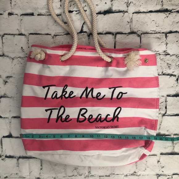 Victoria’s Secret Beach Bag - Picture 4 of 5